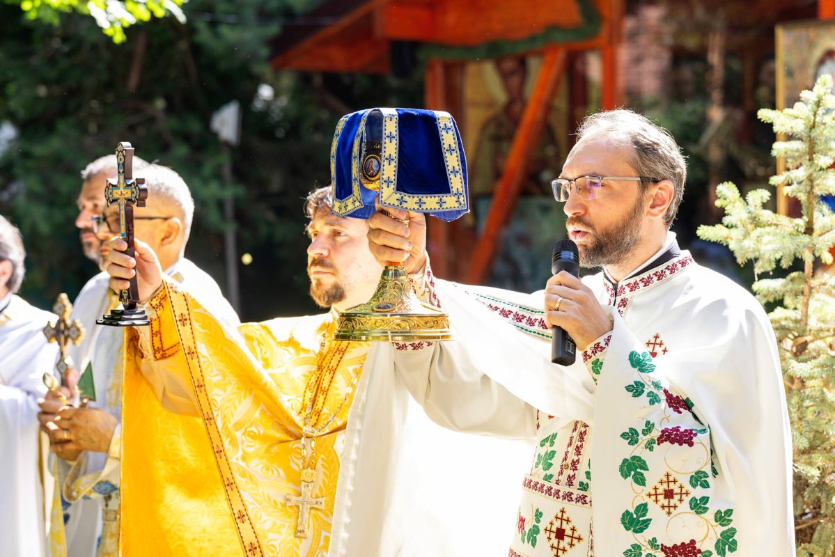 Sfântul Ierarh Luca al Crimeei a fost sărbătorit în Capitală 299101