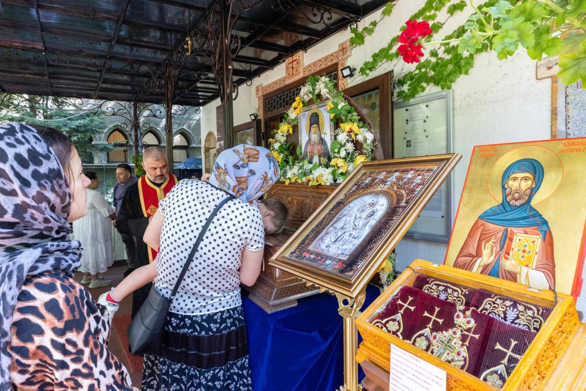 Sfântul Ierarh Luca al Crimeei a fost sărbătorit în Capitală 299109