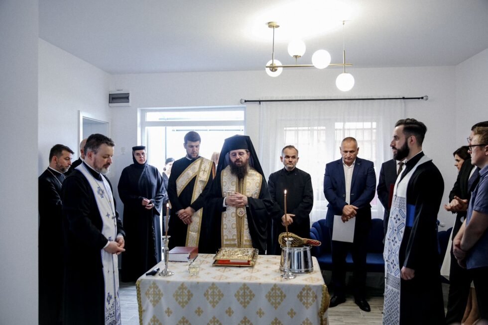 Sfințire la biserica din Săndulești, Cluj 298978