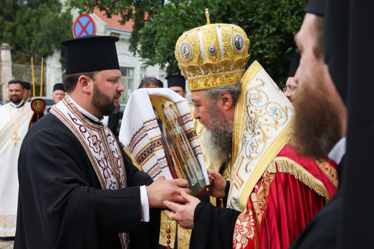 Hram și aniversare în Episcopia Daciei Felix 299255