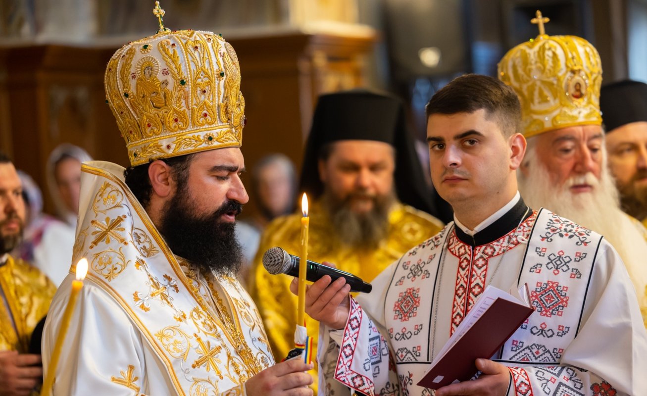 Hram și aniversare în Episcopia Daciei Felix 299437