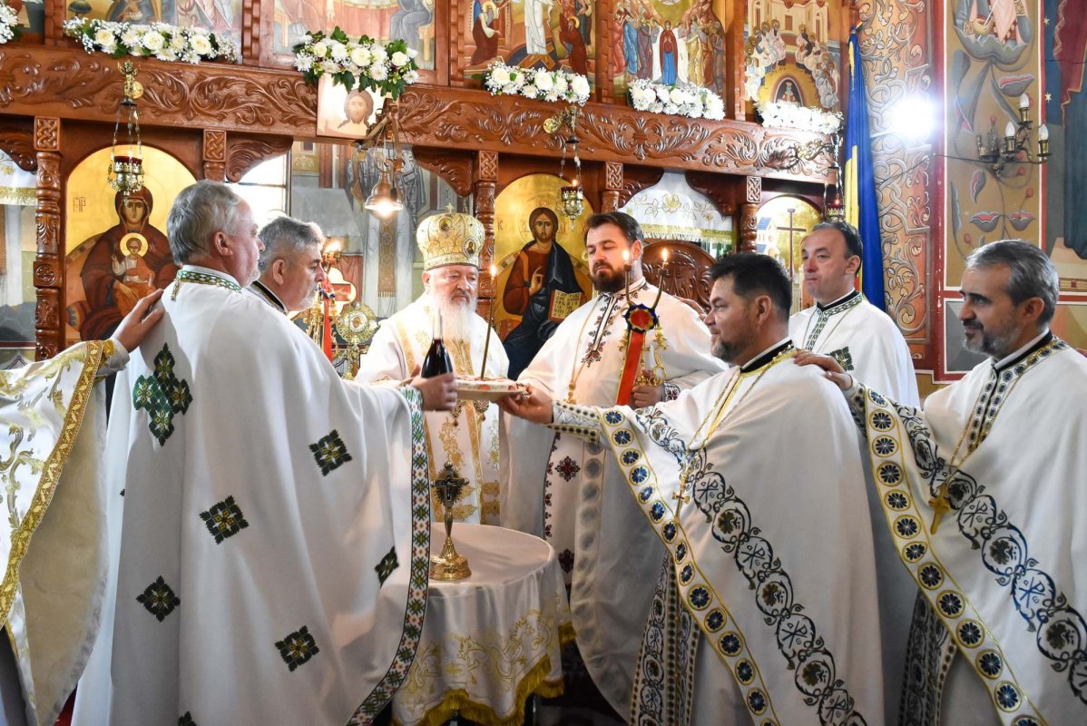 Hramul unei parohii închinate Sfântului Apostol Bartolomeu 299292