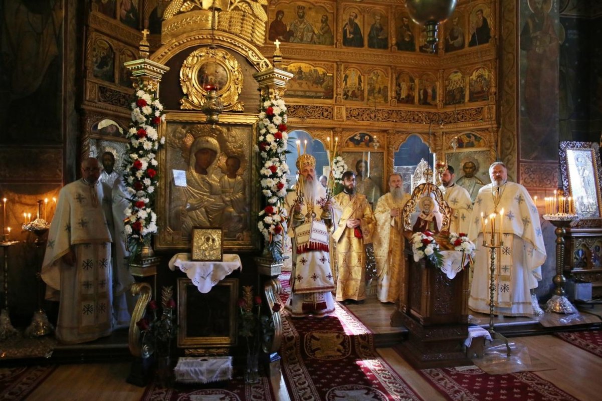 Trei personalități nemțene au fost evocate la Farcașa 300241