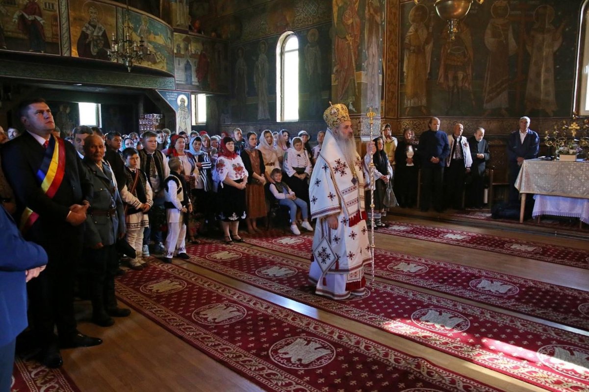 Trei personalități nemțene au fost evocate la Farcașa 300243