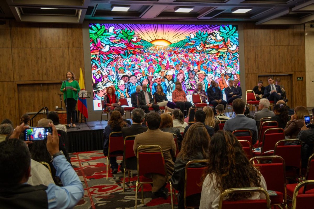 Comitetul Executiv al CEB s-a întrunit în Columbia 300286