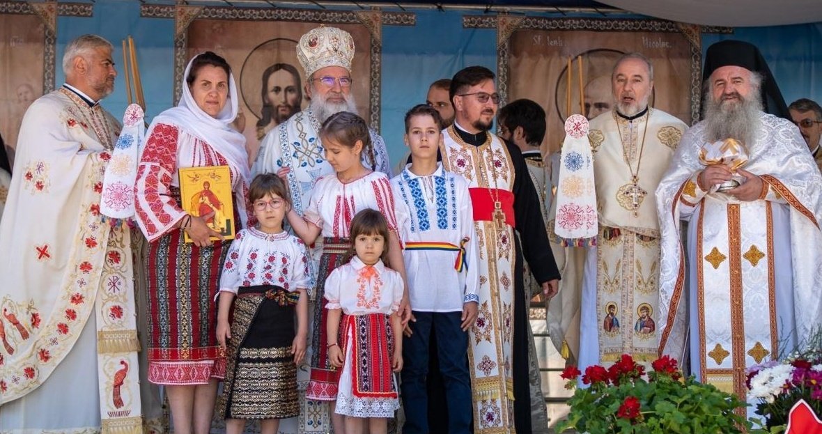 Încununarea unei lucrări frumoase la Parohia Chilii din județul Neamț 300313