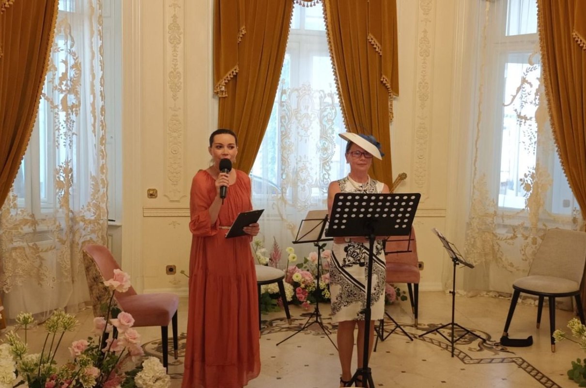 30 de ani, o mie de cărți 300462