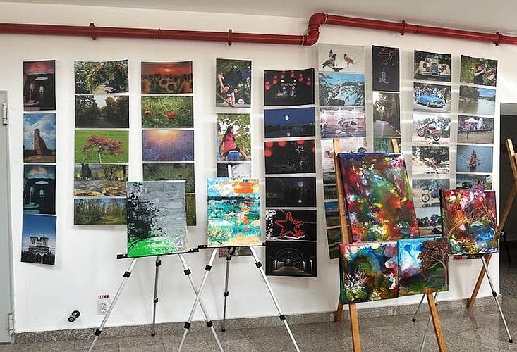 Niște curcubeie pe niște ceruri mai mici 300557