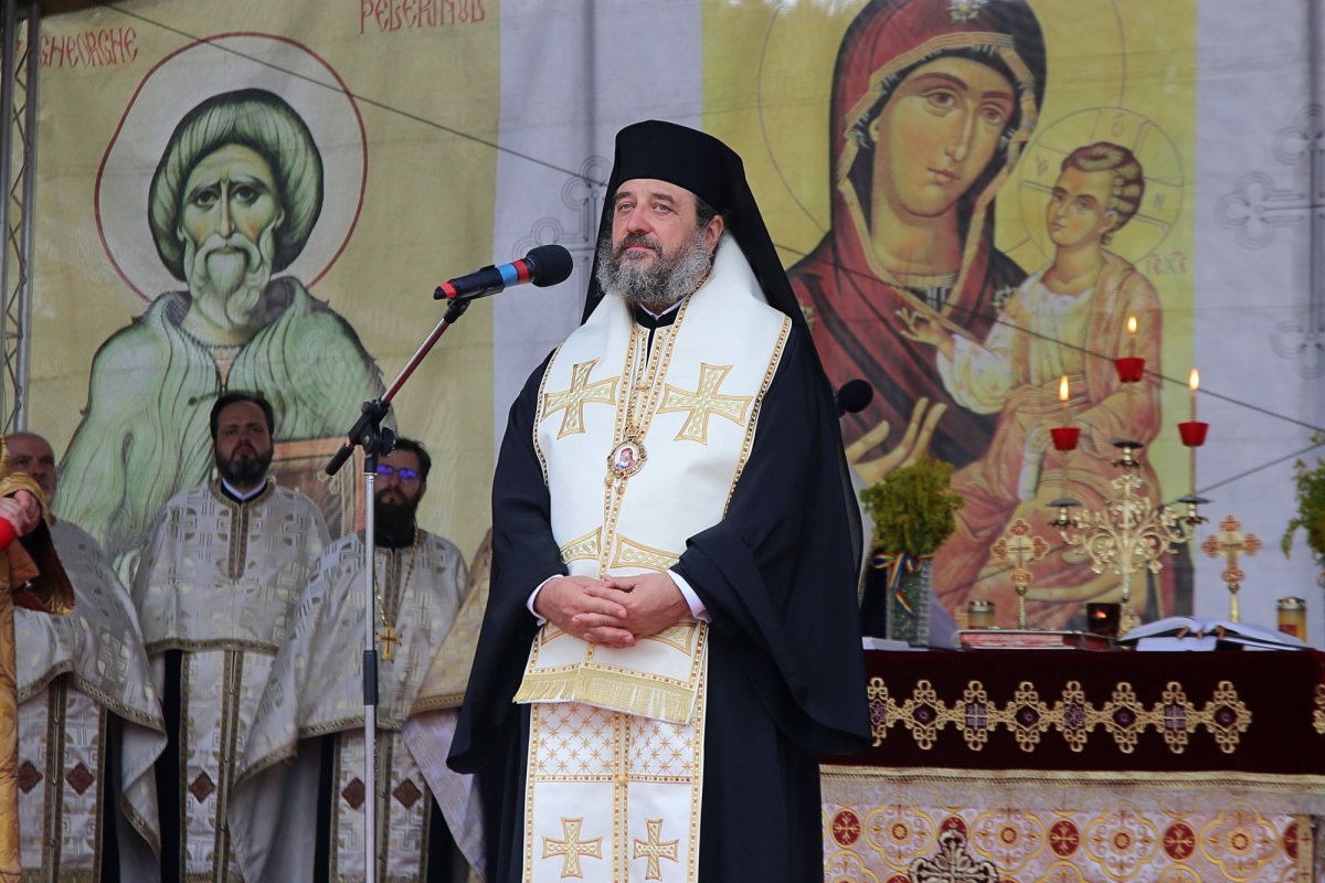 Orașul Piatra Neamț în haine de sărbătoare 300701