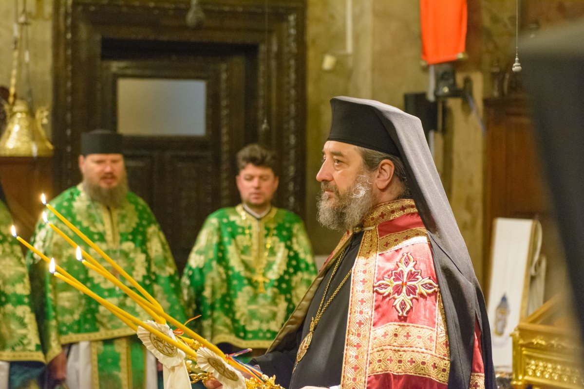 Praznicul Cincizecimii la catedrala din Iași 300632