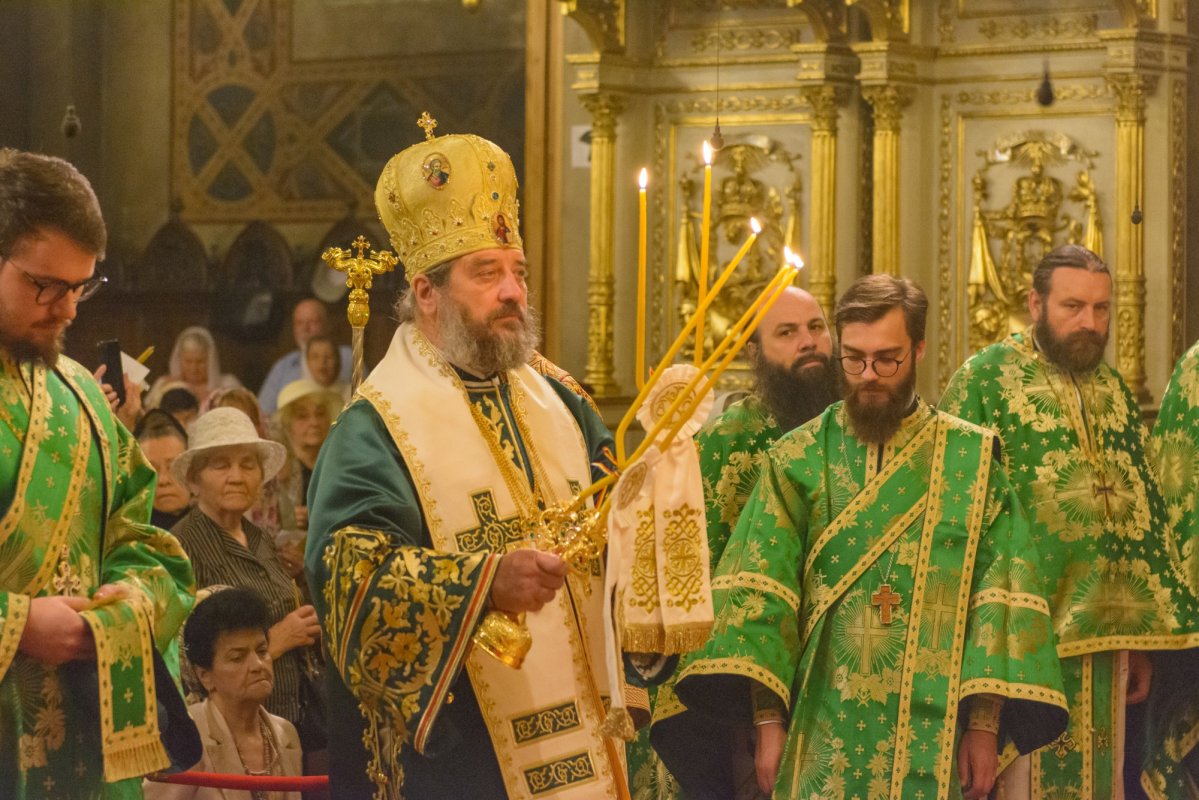 Praznicul Cincizecimii la catedrala din Iași 300635