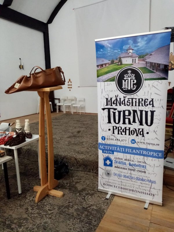 Proiect educaţional în parteneriat cu Mănăstirea Turnu 299476