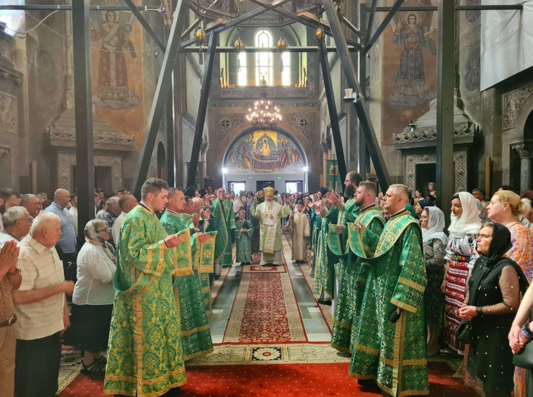 Hirotonie de sărbătoarea Rusaliilor la Cluj-Napoca 300708