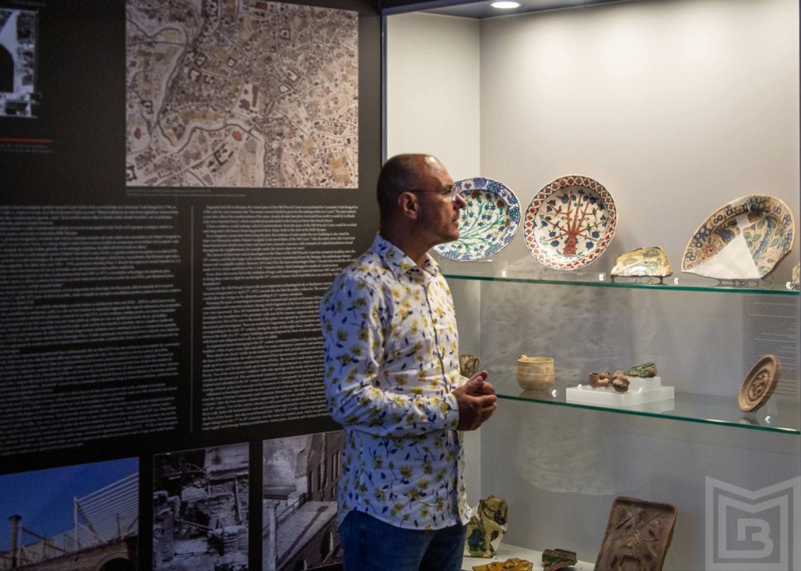 Povești ale palatelor voievodale de la București și Târgoviște 300830