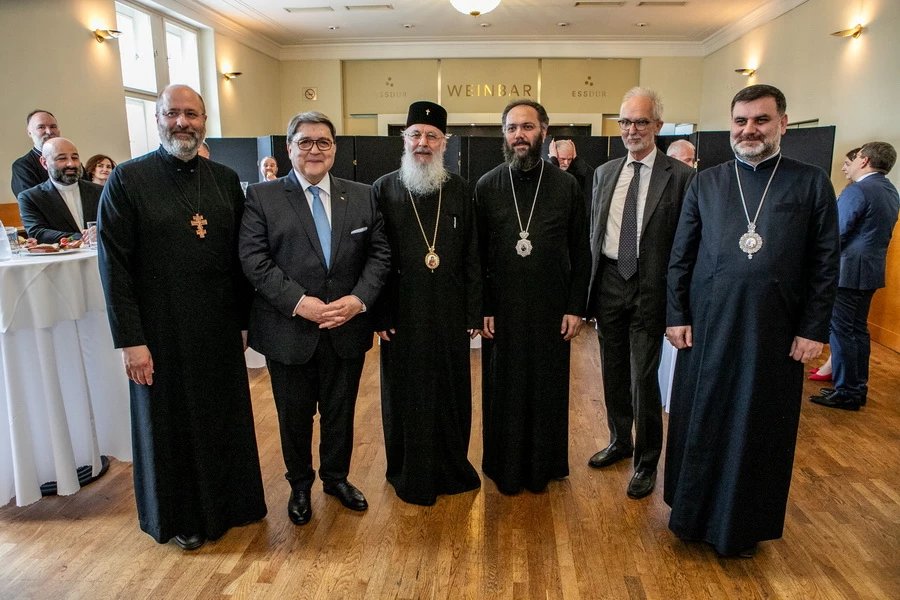 Românii din Viena adunaţi în comuniune de credinţă 300819