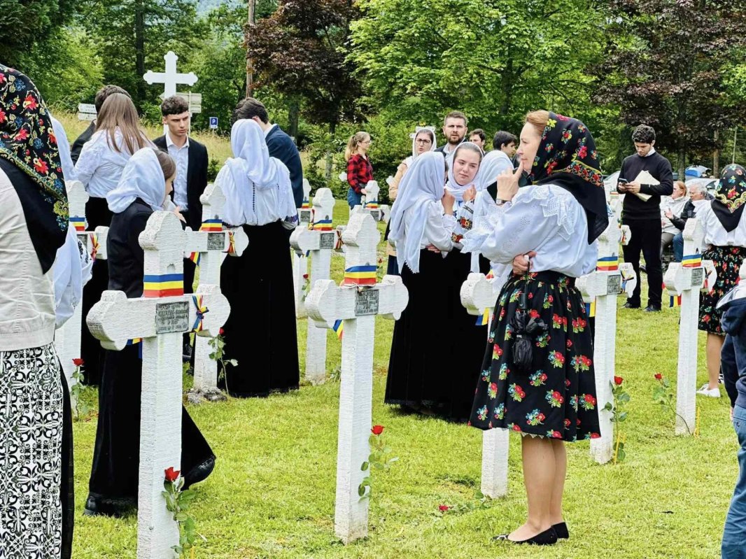 Sute de eroi români pomeniți  în cimitirul din Soultzmatt 300973