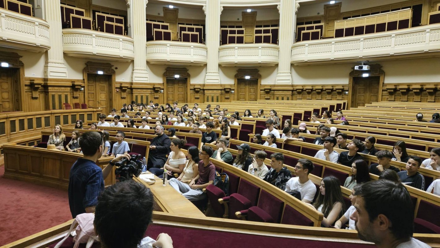 Tur pietonal ghidat pentru elevi din Capitală 300978