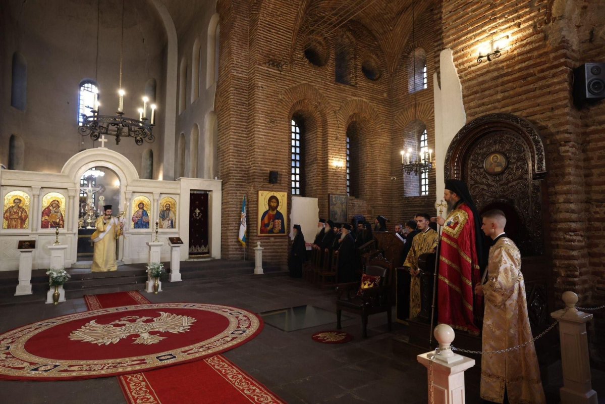 Au debutat evenimentele dedicate alegerii celui de‑al patrulea Patriarh al Bulgariei 301187