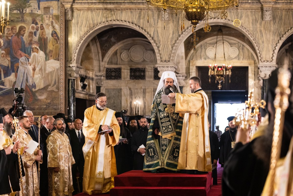 Întronizarea noului Patriarh al Bisericii Ortodoxe Bulgare 301947
