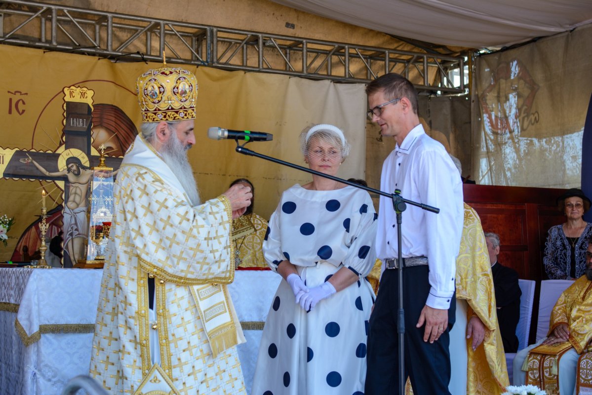 Sfințirea picturii unei biserici din Botoșani 301319