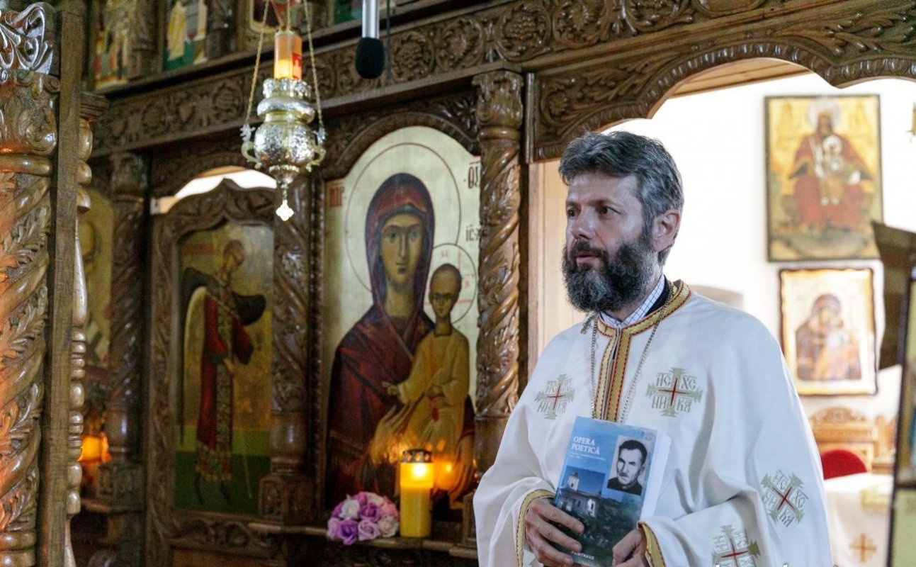 Lansare de carte la Parohia Pocreaca 301441