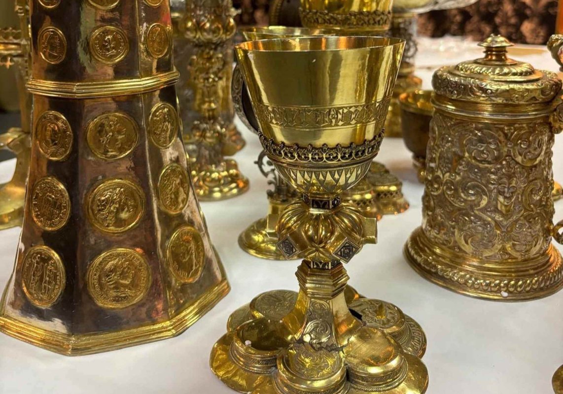 Aurul de la Brukenthal expus la București 301449