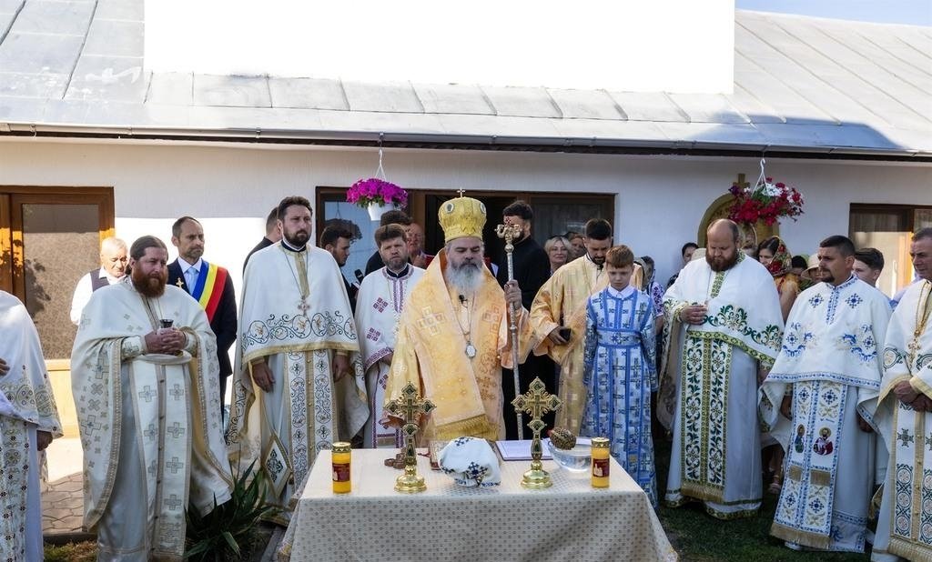 Sfințirea bisericii din Gugești, Vaslui 301482
