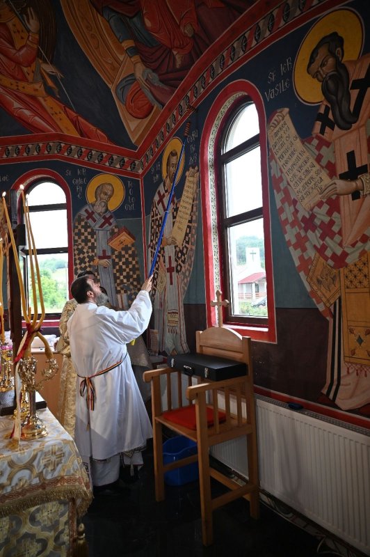 Binecuvântări şi târnosiri arhiereşti în Episcopia Oradiei 301600