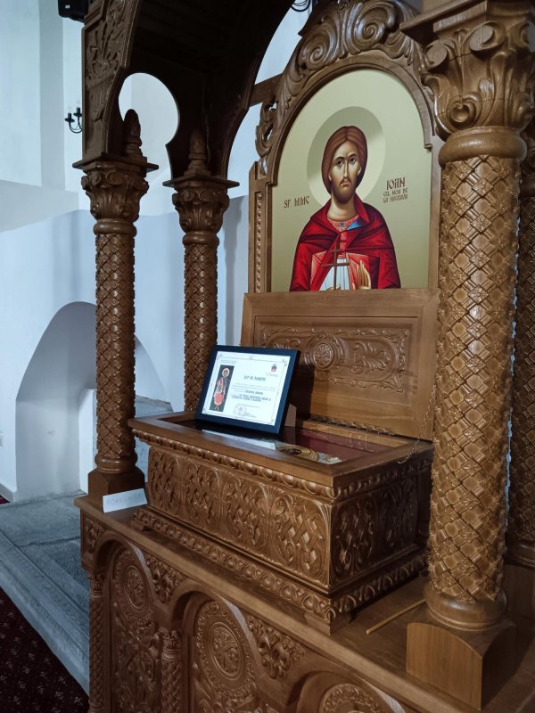 Mănăstirea renăscută din Codrii Iaşilor 301566