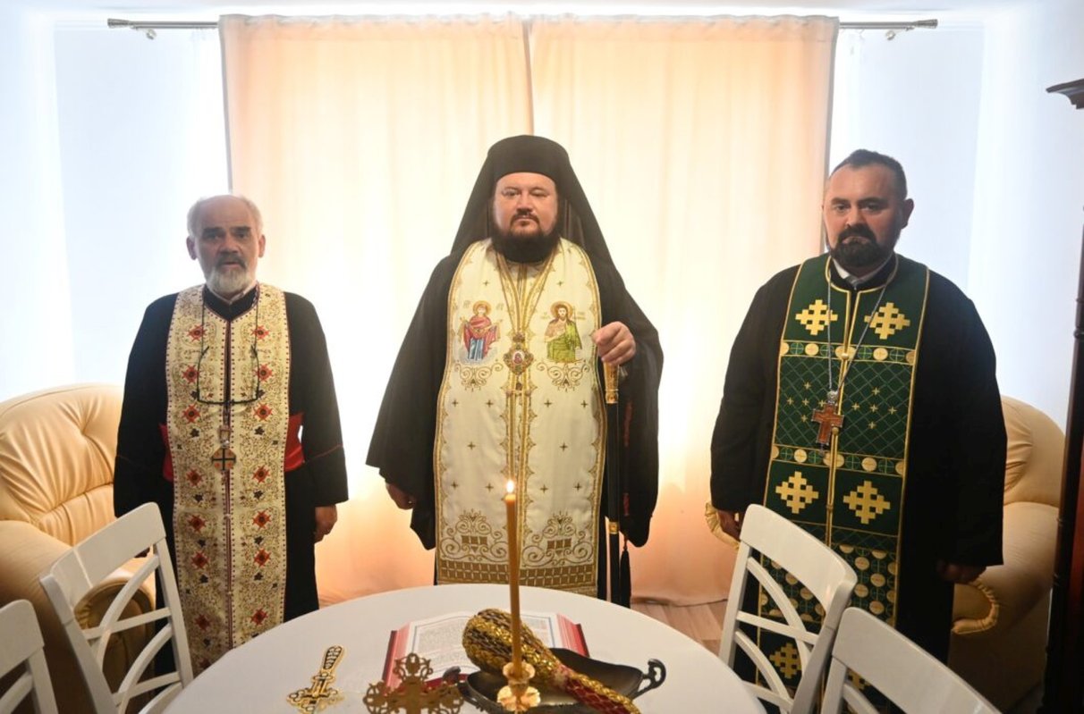 Resfințirea bisericii din Parohia Poiana Blenchii 301609