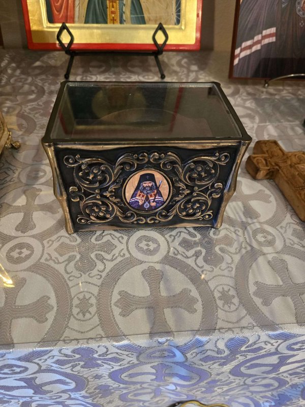 Sfântul Ioan Maximovici cinstit într-o parohie românească din America 301667