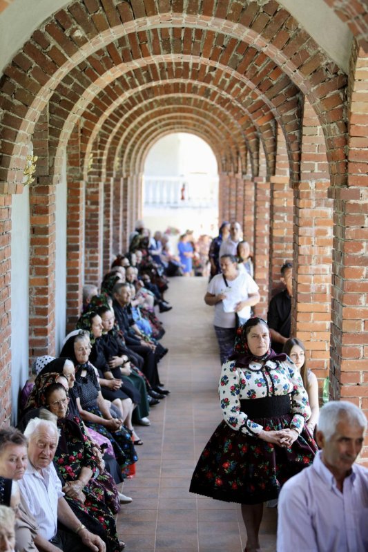 Slujiri arhiereşti în Episcopia Maramureşului şi Sătmarului 301691