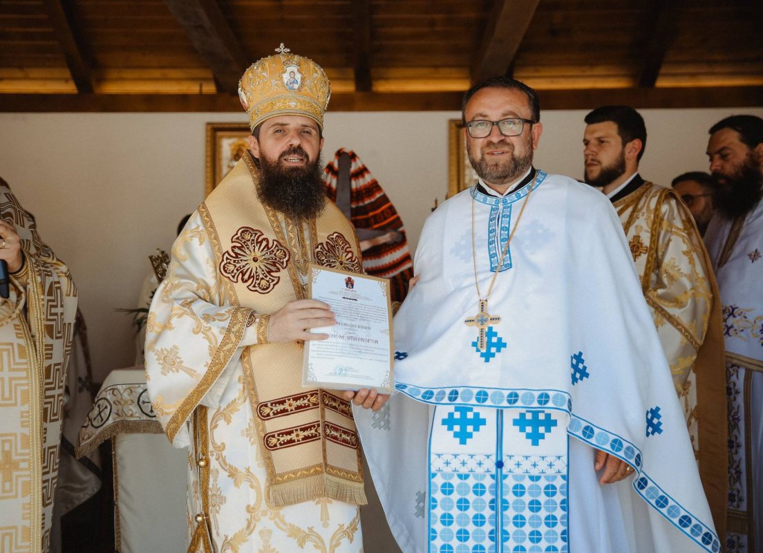 Binecuvântarea lucrărilor de la noua biserică din Năsal, judeţul Cluj 301796