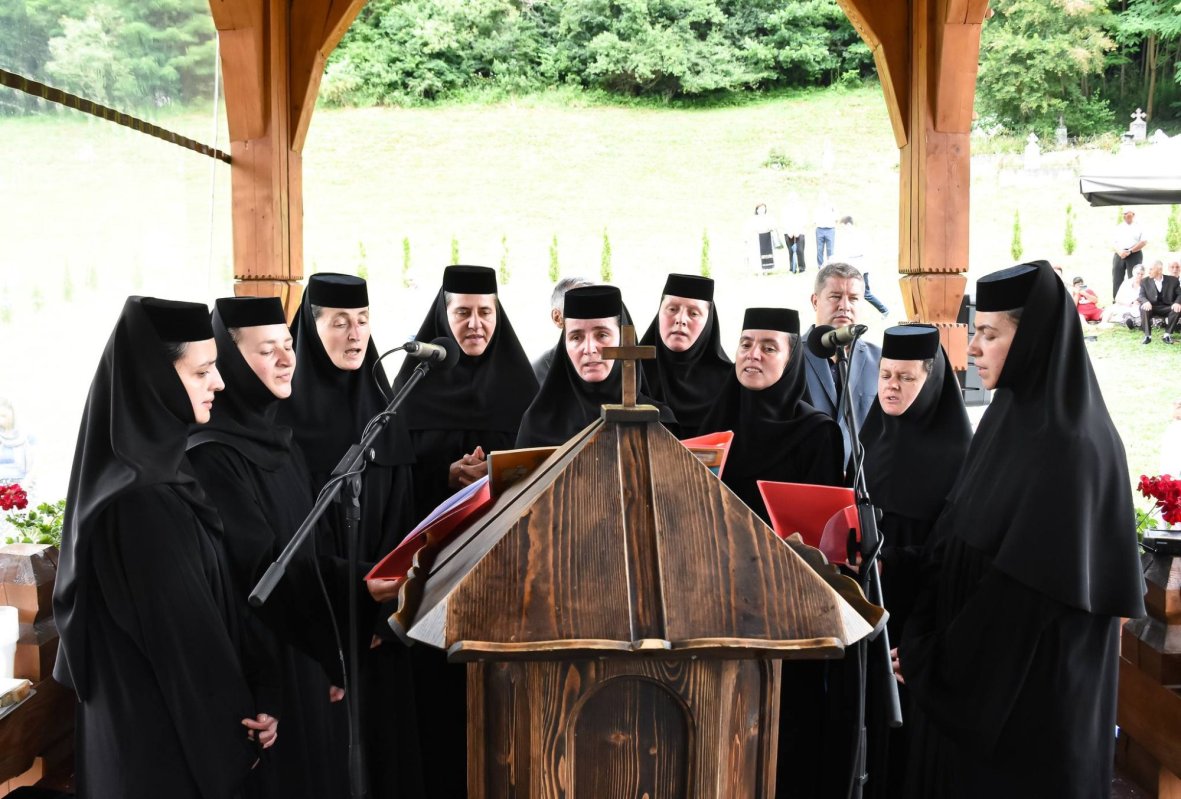 Sfântul Ștefan cel Mare, sărbătorit la ctitoria sa de la Vad, judeţul Cluj 301801