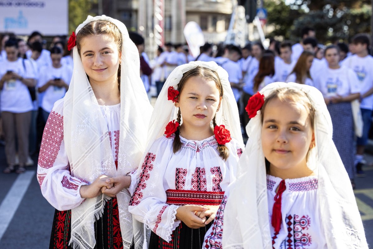 Emoție și entuziasm la debutul Întâlnirii Tinerilor Ortodocși de la Ploiești 301857
