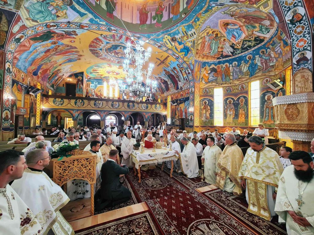 Binecuvântarea comunităţii parohiale din Anieș, judeţul Bistriţa-Năsăud 302123