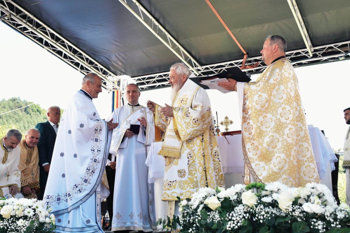 Binecuvântarea comunităţii parohiale din Anieș, judeţul Bistriţa-Năsăud 302124