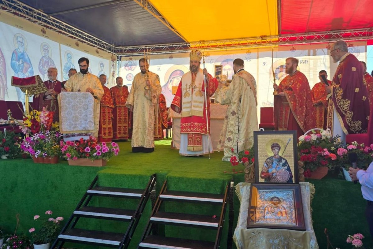 Sfințiri la Parohia Orțăști, Protopopiatul Târgu Neamț 302142