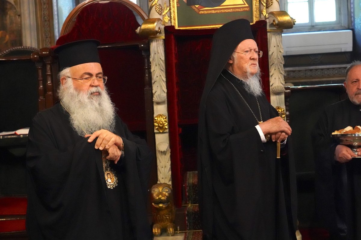 Arhiepiscopul Ciprului, primit la Constantinopol 302156