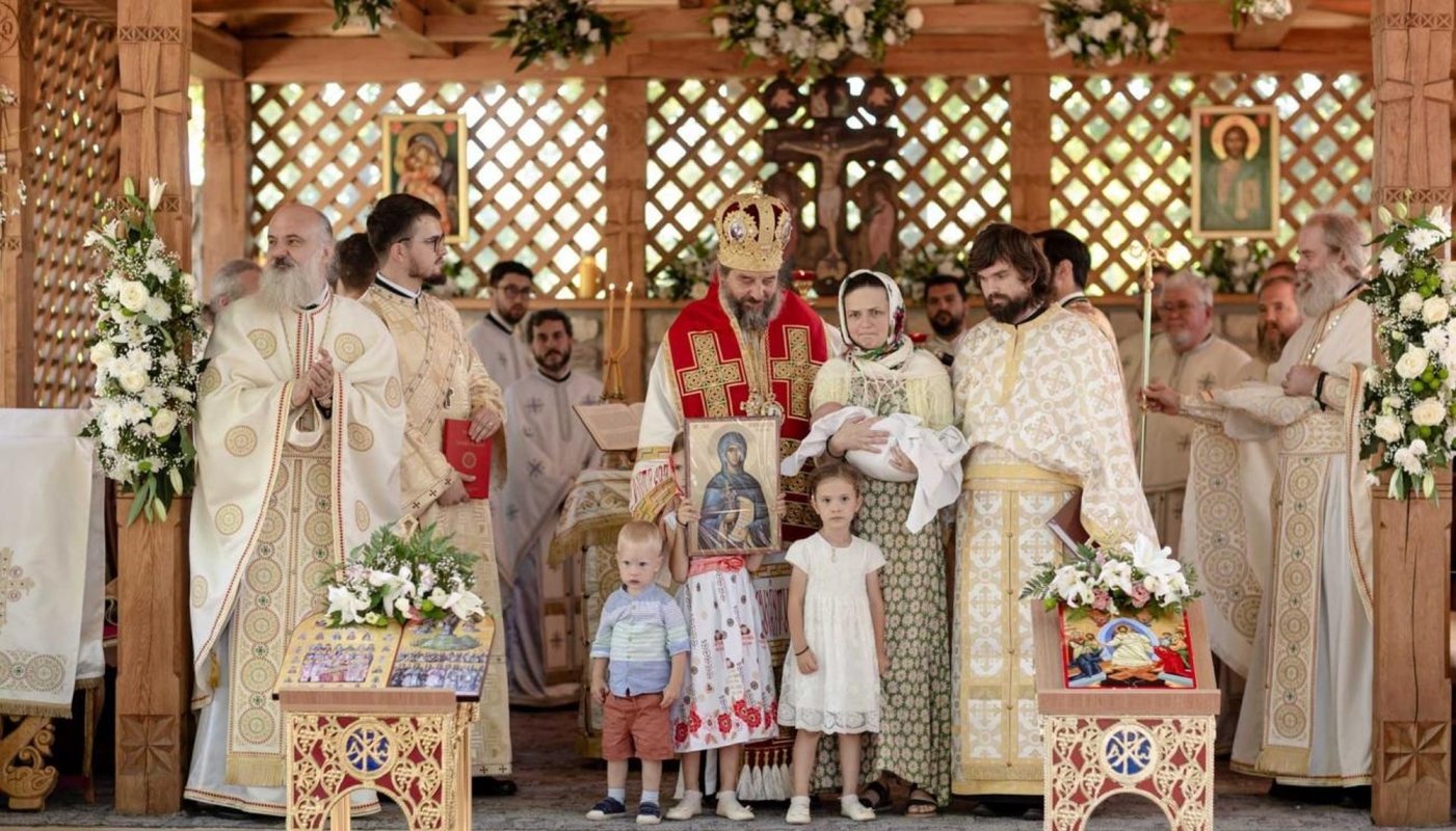 Hram la Mănăstirea Bucium și hirotonie întru preot 302200