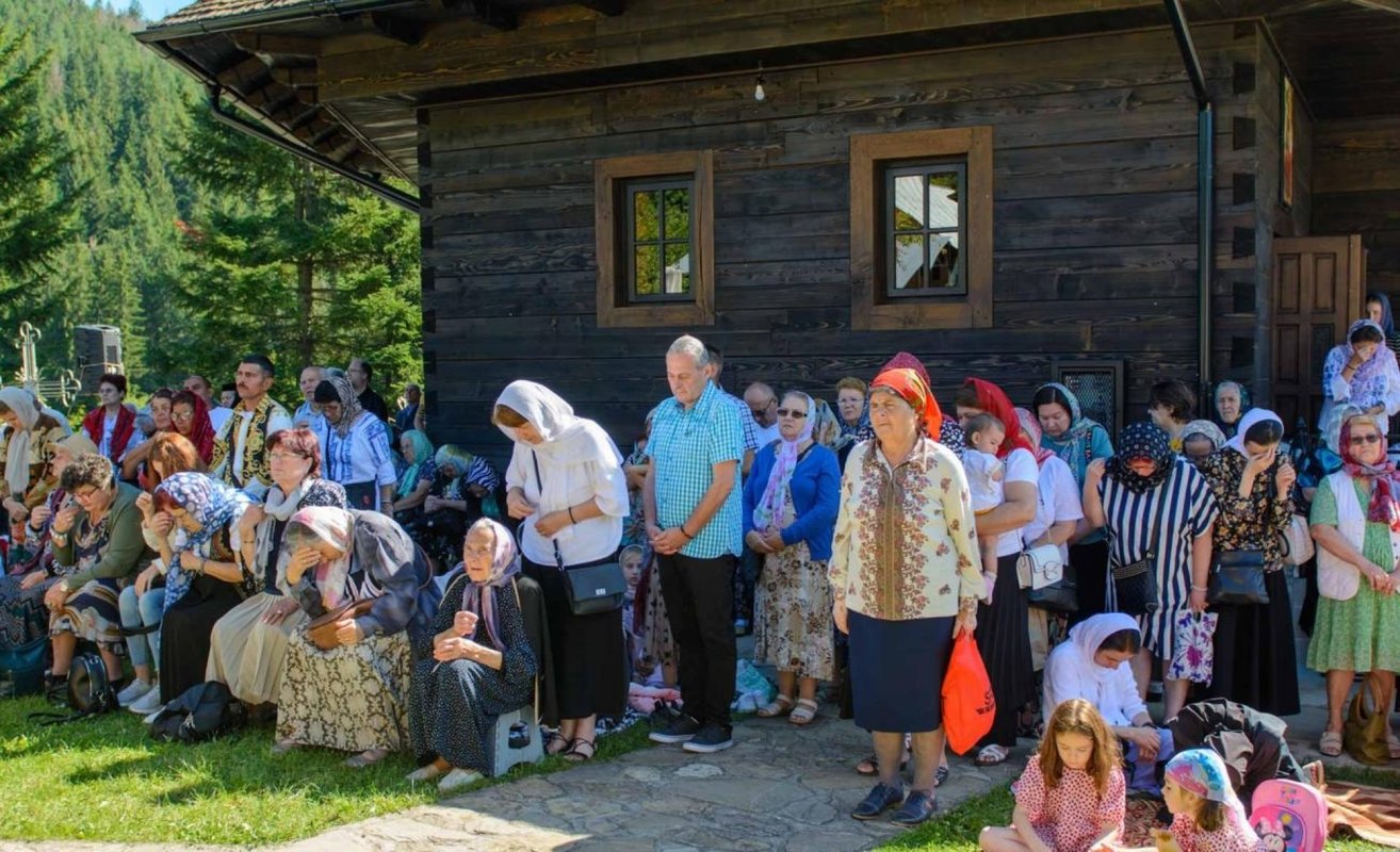 Pomenirea protosinghelului Nicodim Măndiță la Mănăstirea Agapia 302202