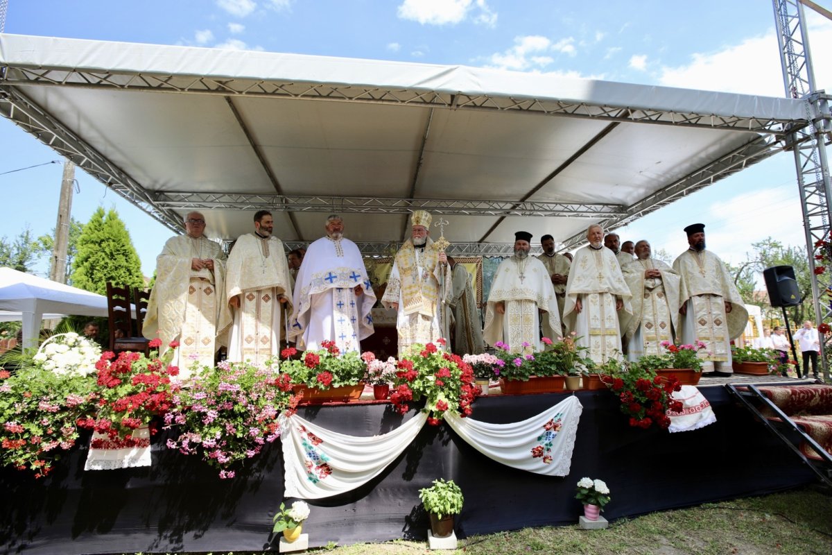 Târnosirea bisericii din Parohia Santău, Protopopiatul Carei 302189