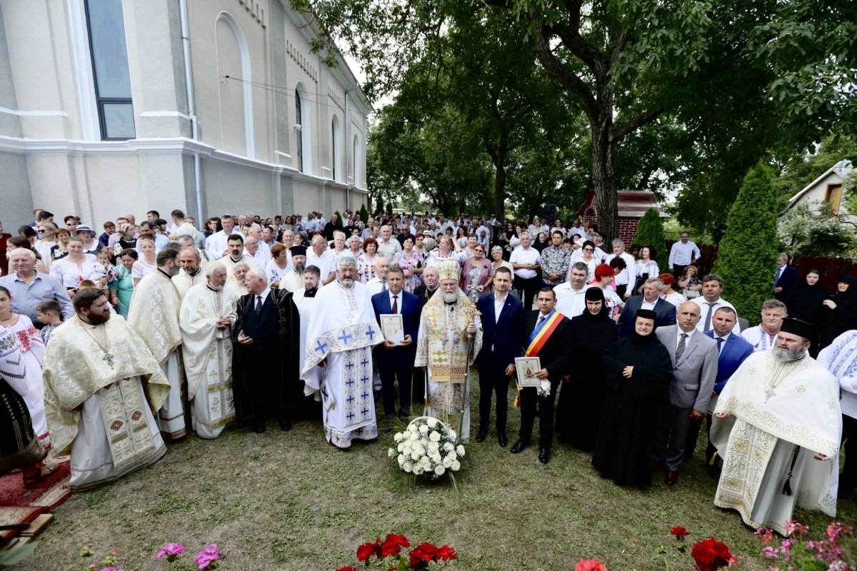 Târnosirea bisericii din Parohia Santău, Protopopiatul Carei 302190
