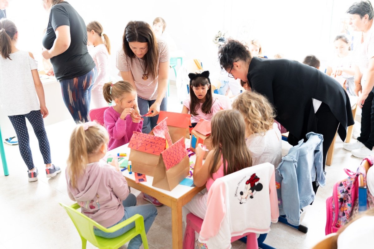 Activități la noul centru social din Parohia Sibiu‑Turnișor 1 302297