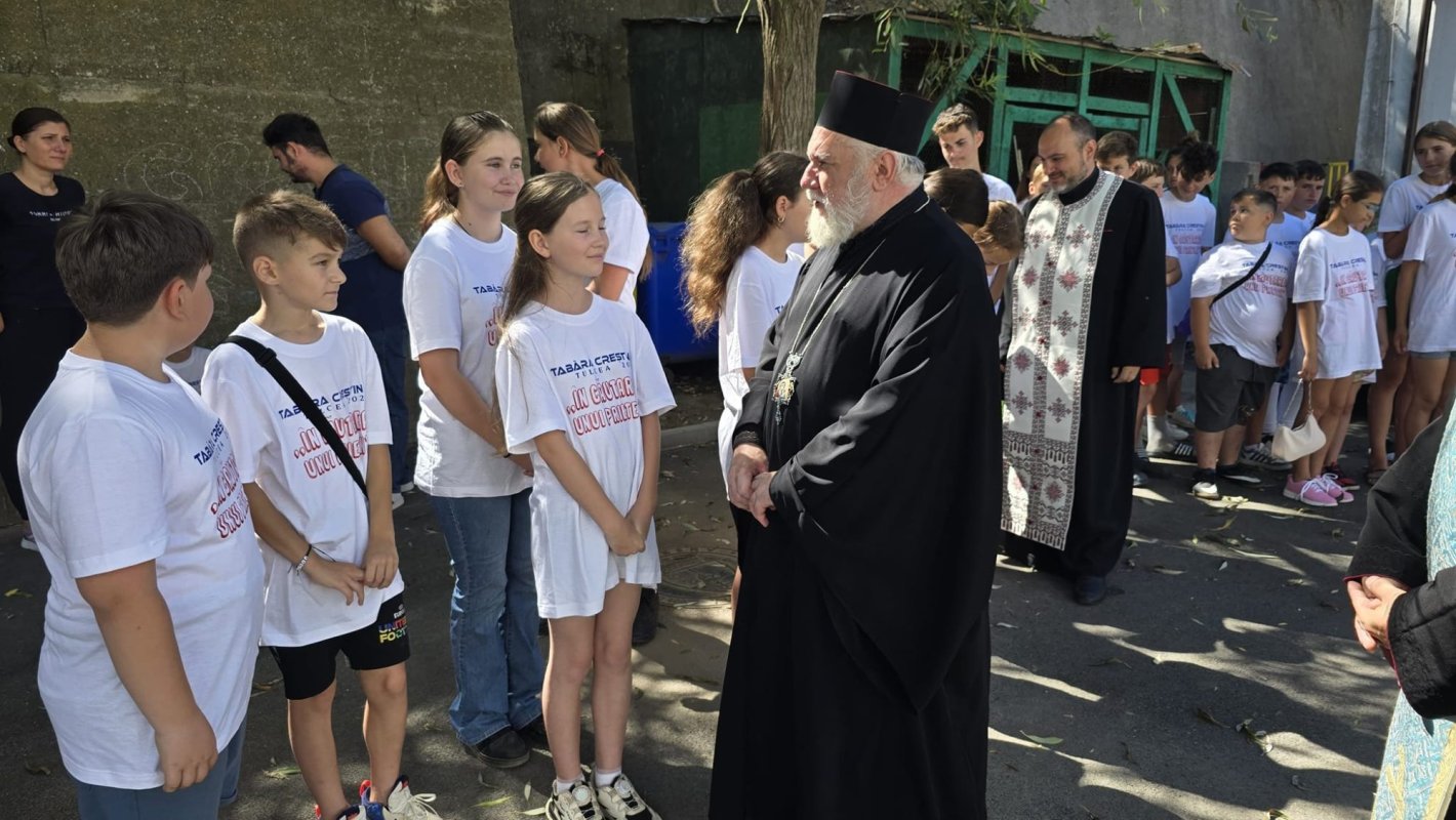 Tabără creștină în Episcopia Tulcii 302310