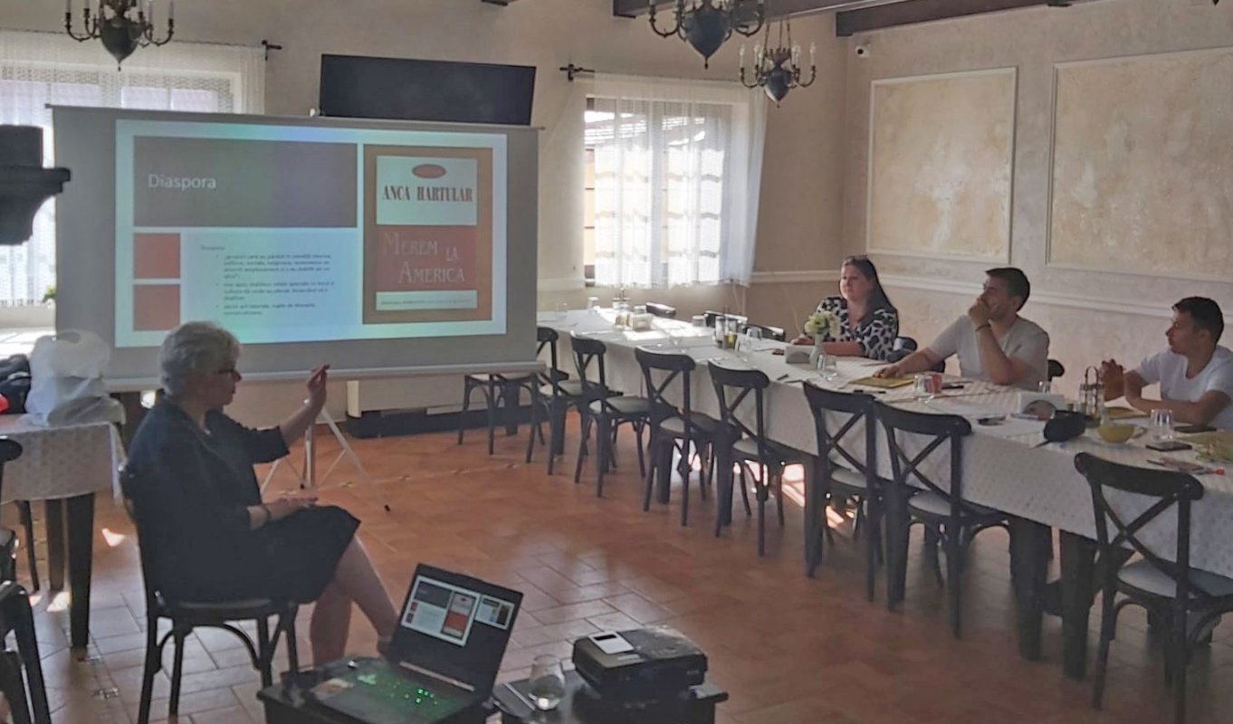 Tabăra de tineret „Tradiție și noutate” în Arhiepiscopia Timișoarei 302305