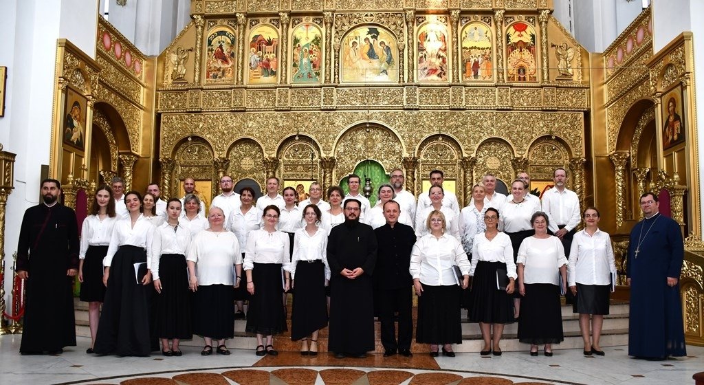 Armonie în cântare și în rugăciune în Eparhia Banatului Montan 303325