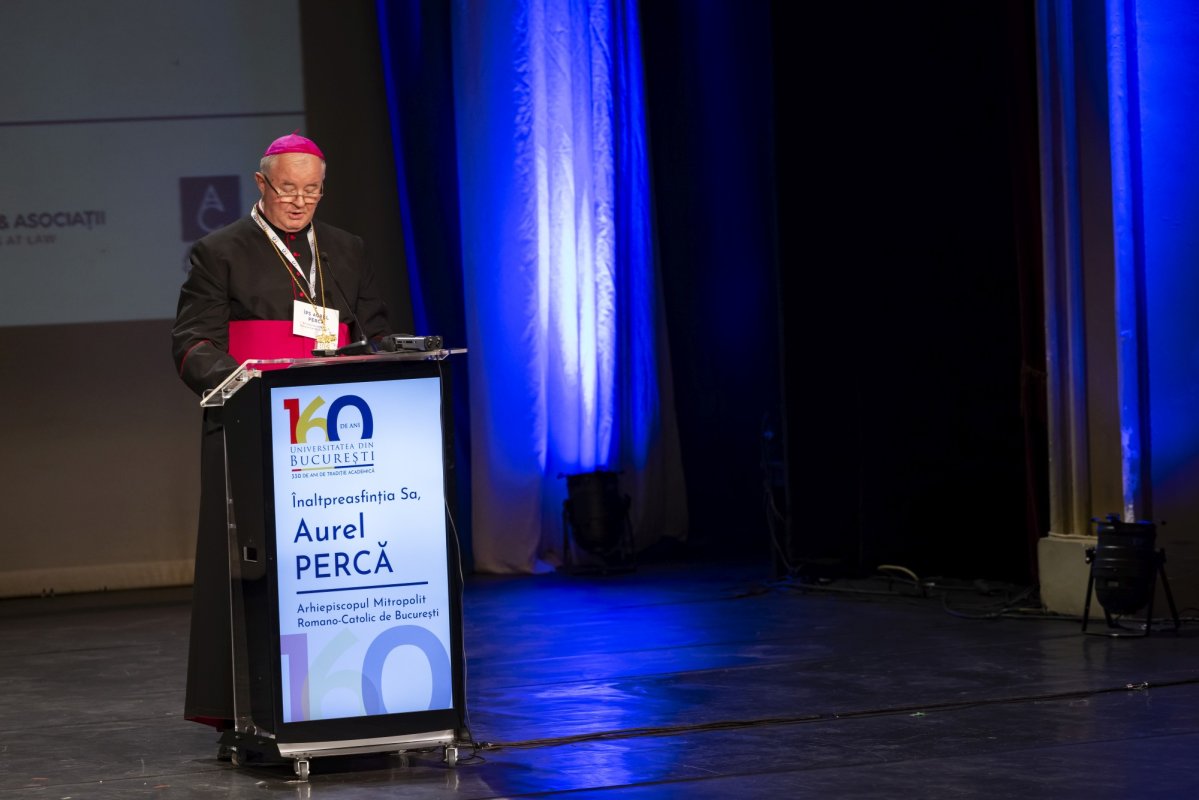 Celebrarea învățământului universitar din București 303422