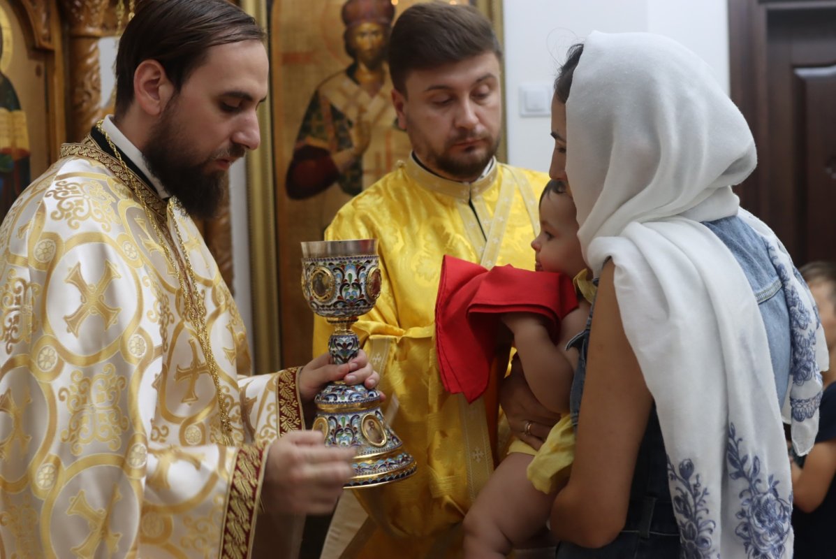 „Lumea, când vede că faci, ajută din puținul ei” 303441