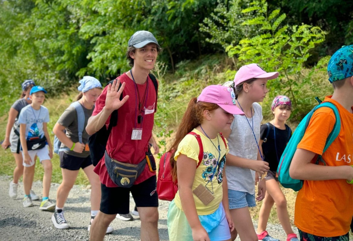 Binecuvântare arhierească pentru copii, în tabăra de vară a Protopopiatului Dej 303673